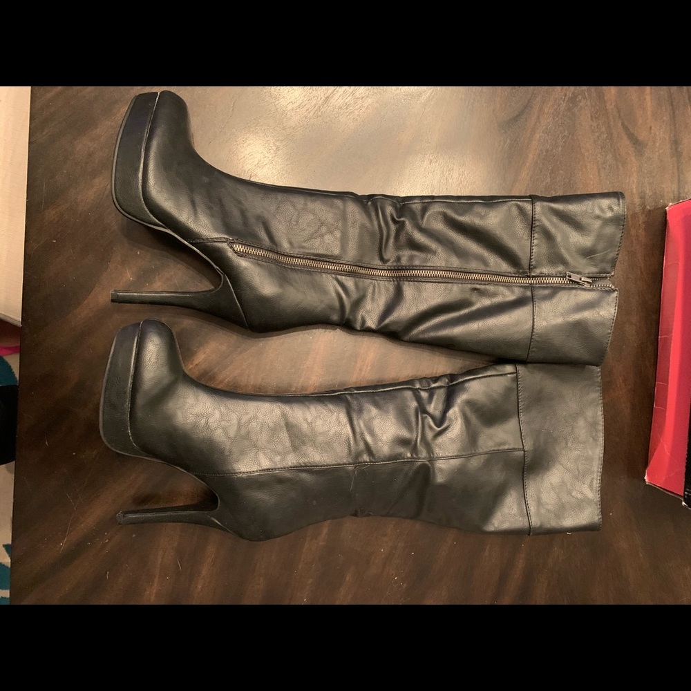 New in Box Charlotte Russe Black knee boots Size 8